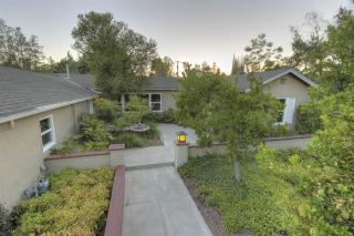 4773 Maroa Ave, Fresno, CA 93704-3208