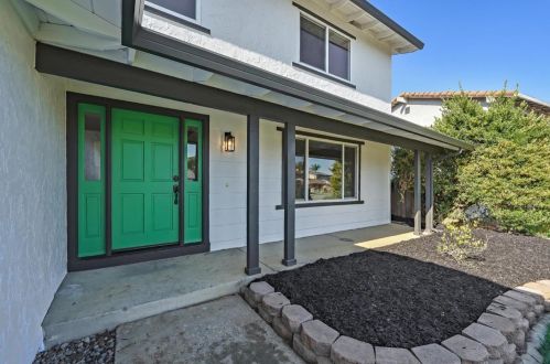 15865 La Porte Ct, Morgan Hill, CA 95037-5671