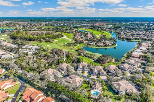 4964 Westchester Ct, Naples, FL 34105-6674