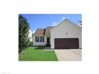 318 Dunn St, Chesapeake VA  23320-6416 exterior