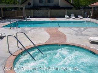 27041 Rio Prado Dr, Santa Clarita CA  91354-2255 exterior