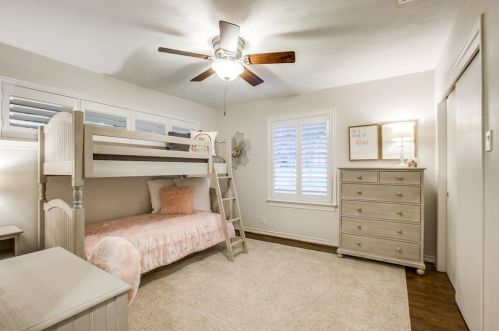 830 Belt Line Plz, Richardson TX 75080-5502 exterior