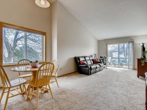 3908 124th Cir, Minneapolis, MN 55433-6770