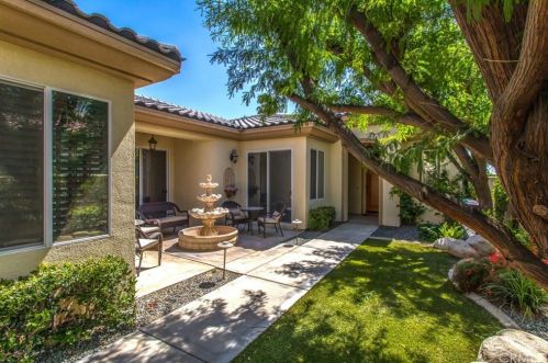 57780 Black Diamond, La Quinta CA  92253-8780 exterior