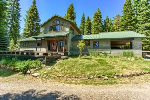 7670 Hyatt Prairie Rd, Ashland, OR 97520-9444