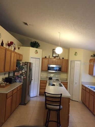 2913 Bickley Dr, Apopka, FL 32712-4809