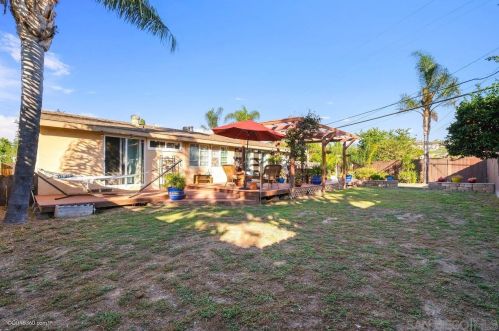 5525 Brunswick Ave, San Diego CA 92120-1830 exterior