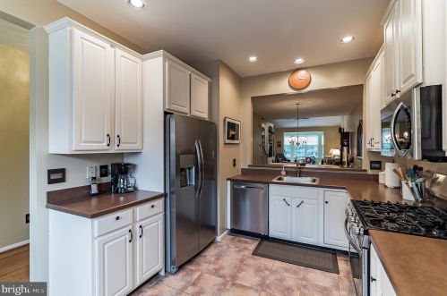 23 Westhampton Way, Lansdale PA 19446-7315 exterior