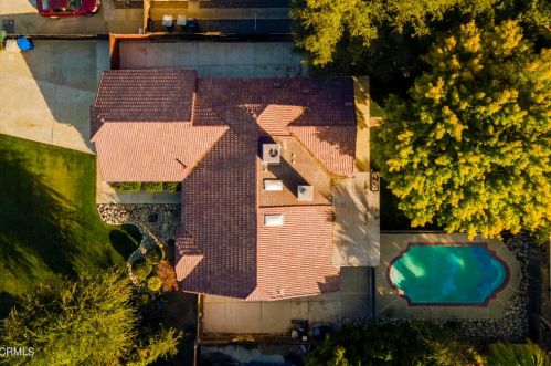 9509 Bracken Oak Way, Bakersfield, CA 93311-2440