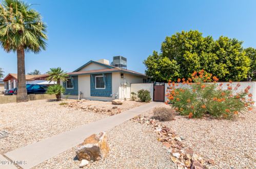 4802 Redfield Rd, Glendale, AZ 85306-4910