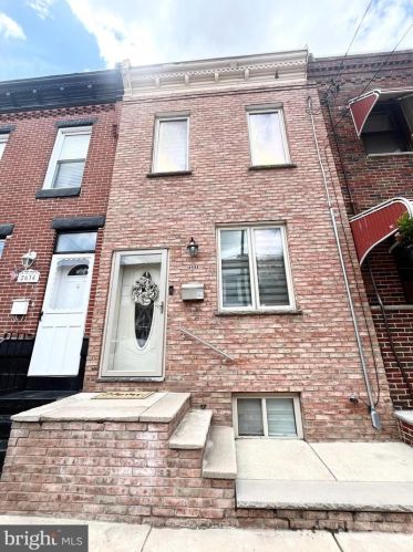 2632 Hicks St, Philadelphia, PA 19145-4622