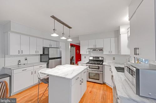 826 Pinewood Dr, Primrose PA 17901-9544 exterior