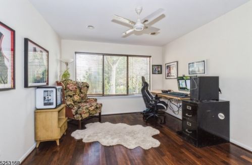 11 Poplar Ln, Morristown NJ  07960-6769 exterior