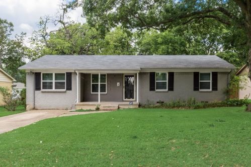 438 Daniel St, Richardson TX  75080-4506 exterior
