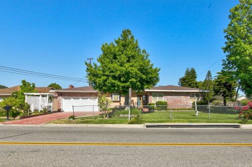 9561 Lampson Ave, Garden Grove, CA 92841-3829