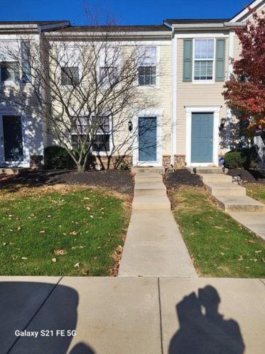 1511 Artisan Ct, Breinigsville PA  18031-1583 exterior