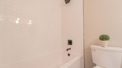 1135 Tulip Ln, Hammond IN  46321-3022 exterior