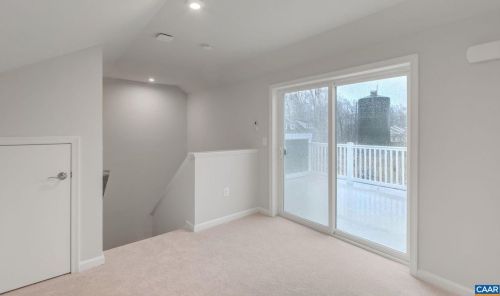 5985 Mccomb St, Crozet VA  22932-3023 exterior