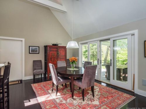 80 Ingham Hill Rd, Essex CT  06426-1507 exterior