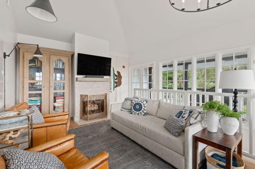 871 Deerpath Rd, Santa Barbara CA  93108-1800 exterior