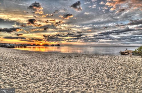 78 Moorage Ave, Berkeley Township NJ 08721-1836 exterior