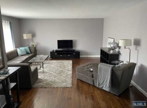 161 Van Cleve St, Maywood, NJ 07607-1841