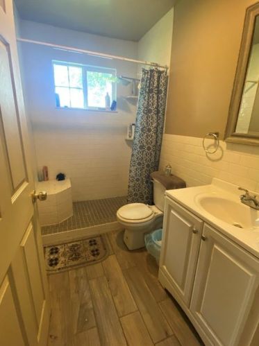 4618 1st St, Austin, TX 78745-2260