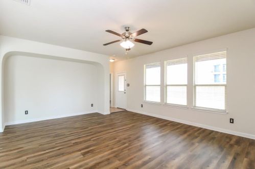 1008 Spanish Needle Trl, Fort Worth TX  76177-7205 exterior