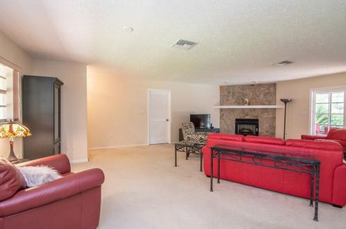 503 Duque Rd, Lutz FL  33549-7602 exterior