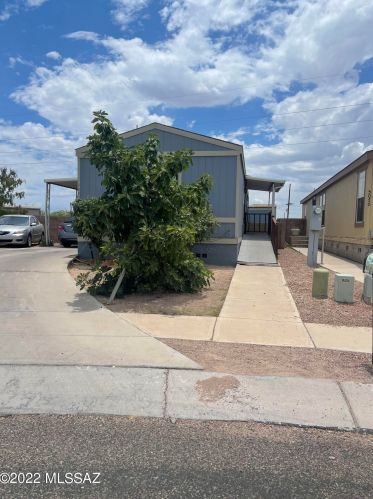 5080 Mesquite Club Ln, Tucson, AZ 85706-1772