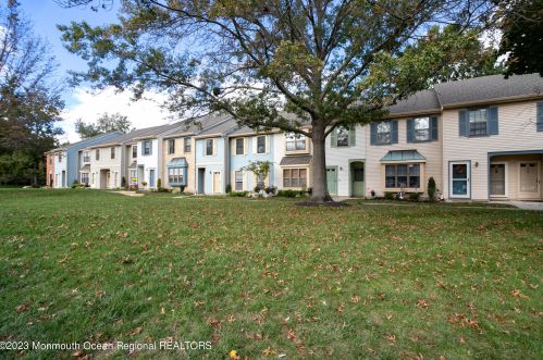 26 Wyndham Pl, Trenton NJ  08691-3121 exterior