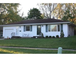 505 Peace St, Pella, IA 50219-1942