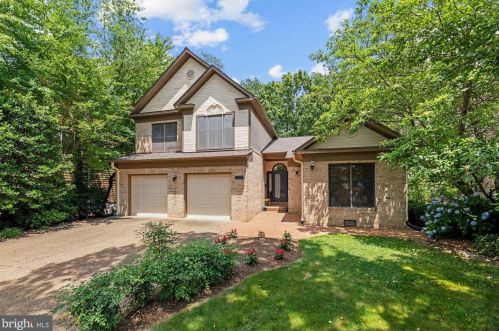 2303 Highland Ave, Falls Church, VA 22046-2211