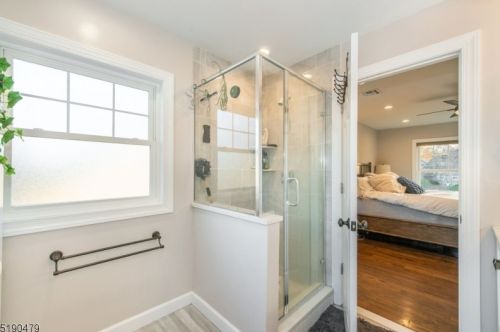 1149 Briarcliff Dr, Rahway NJ  07065-1935 exterior