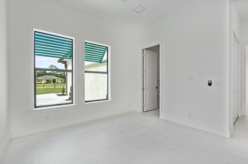 7160 Mellen Ln, Jupiter FL 33478-4640 exterior