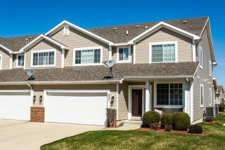 807 Mulberry Ln, Waukee, IA 50263-8378