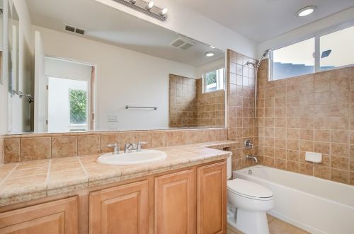 11852 White Rain Way, Rancho Cordova CA  95742-8003 exterior