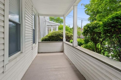 4350 Vireo Ave, Bronx, NY 10470-2307
