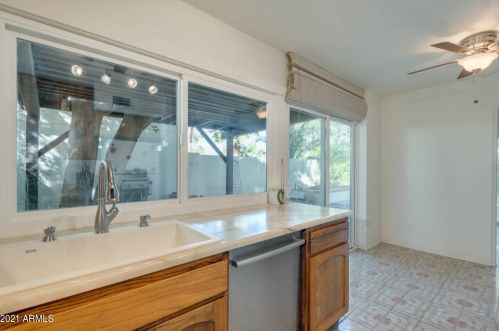 7718 Cypress St, Scottsdale AZ 85257-2816 exterior