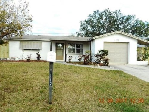 1112 Classic Dr, Tarpon Springs, FL 34691-5203