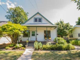 6112 Gladstone St, Portland, OR 97206-3755