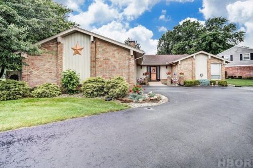 2432 Main St, Findlay, OH 45840-1126