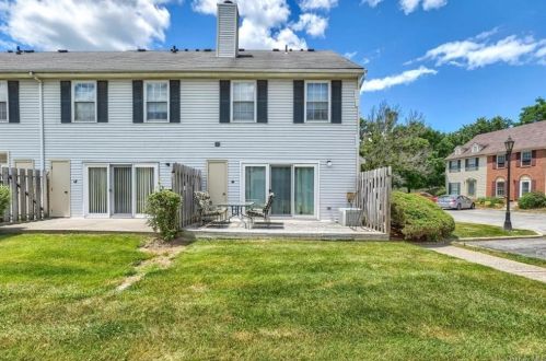49 Matthews Ln, Washingtonville NY  10992-1202 exterior