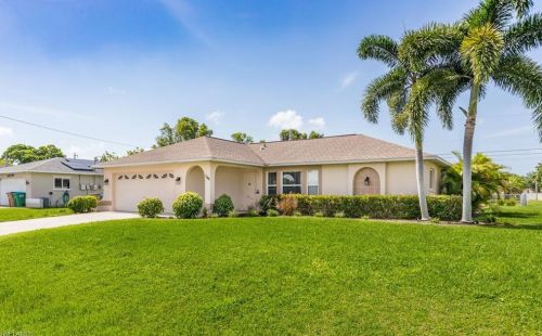 166 18th St, Cape Coral, FL 33909-9233