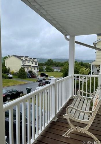 96 Evan Rd, Warwick, NY 10990-4020