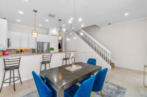398 25th Ave, Boynton Beach FL  33426-8790 exterior