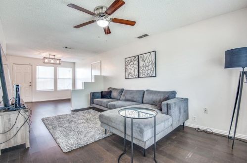 7558 Buford Dr, Dallas TX  75241-5408 exterior