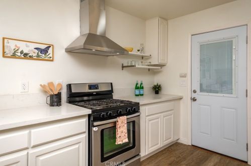 16434 Yucca Ave, Victorville CA  92395-3533 exterior
