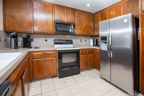 2438 Calaveras Pl, Ontario CA  91761-6205 exterior