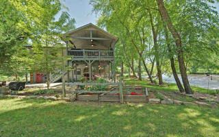 322 Theron Mccray Rd, Hayesville, NC 28904-7685
